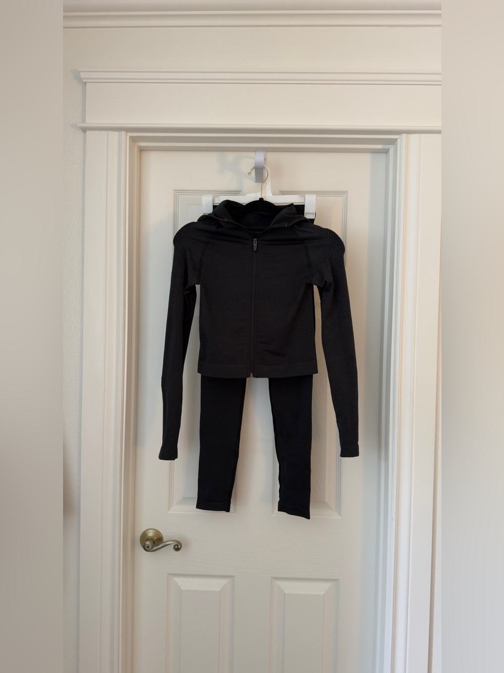 Bundle Tiala legging & zip up hoodie